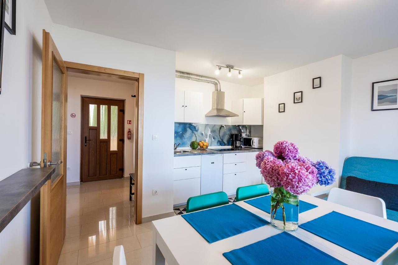 Downtown Apartments Dorian And Nadia أوباتيا المظهر الخارجي الصورة